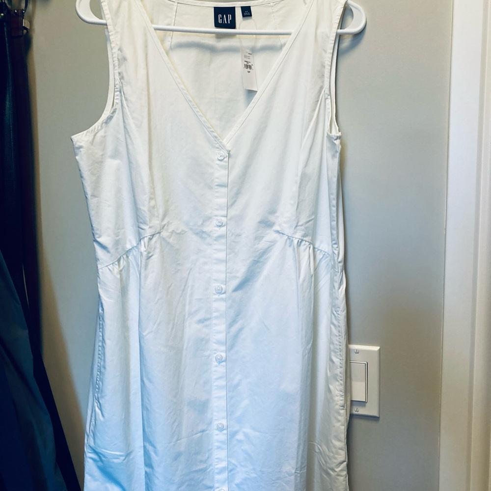 GAP White Sleeveless Button-Down Dress